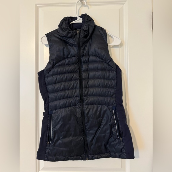 Lululemon Down For A Run Vest II - Picture 4 of 6